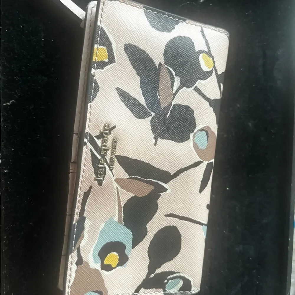 Kate Spade Cameron Paper Rose Pink Continental wallet coin purse id accessory